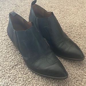 Black lucky brand women’s booties